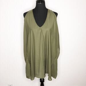 Show Me Your Mumu Peta-Boo army green cold shoulder tunic top Extra Small XS